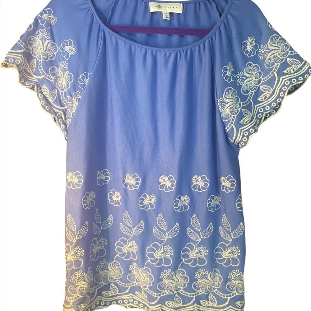Fever Periwinkle blue with white Embroidered flowers short sleeves